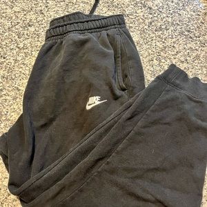 Black Nike Joggers Men’s Large